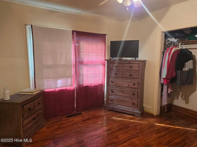 1117 Candlewood Drive, Kinston, NC 28501