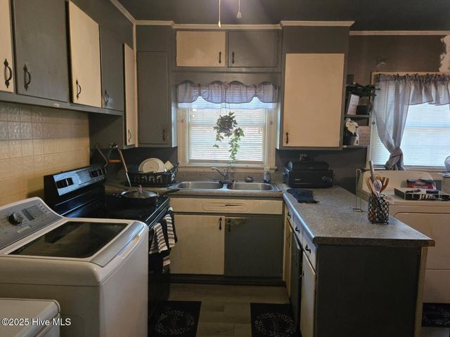 1117 Candlewood Drive, Kinston, NC 28501