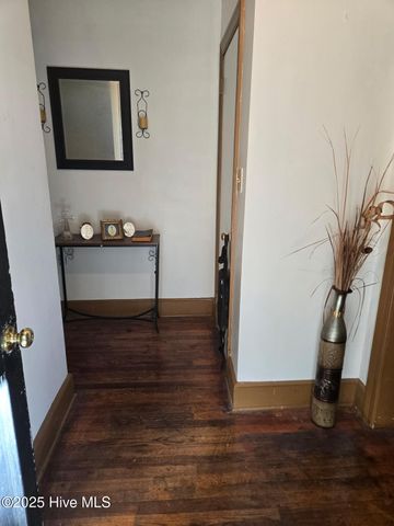 1117 Candlewood Drive, Kinston, NC 28501