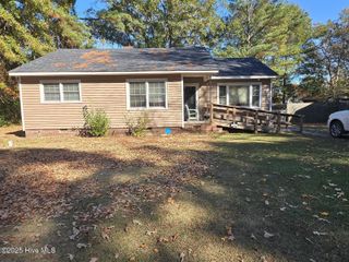 1117 Candlewood Drive, Kinston, NC 28501