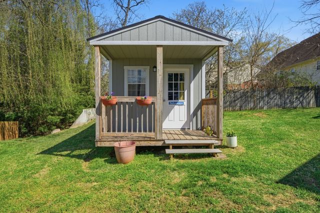 801 Turtle Creek Rd, Clarksville, TN 37043