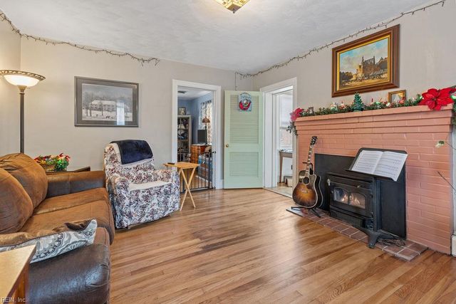 1121 Clay ST, Franklin, VA 23851