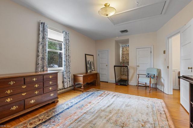 1121 Clay ST, Franklin, VA 23851