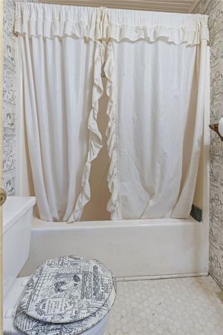 1121 Clay ST, Franklin, VA 23851