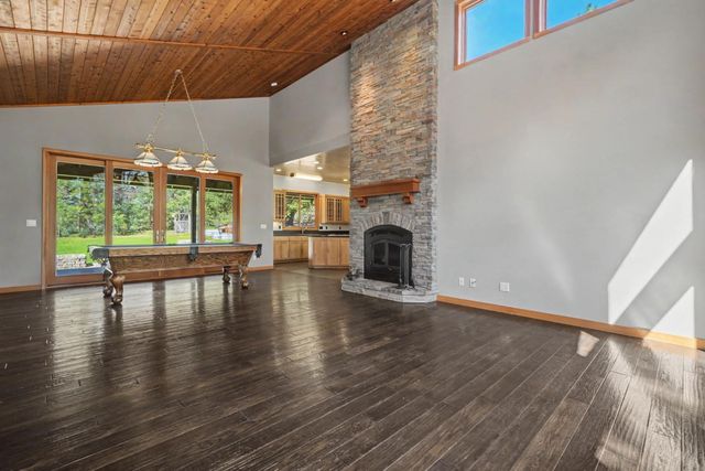 2863 April Ln, Mokelumne Hill, CA 95232