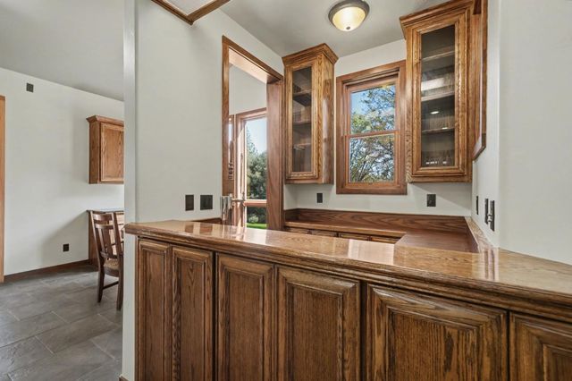 2863 April Ln, Mokelumne Hill, CA 95232