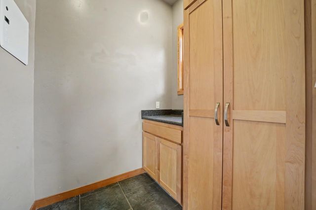 2863 April Ln, Mokelumne Hill, CA 95232