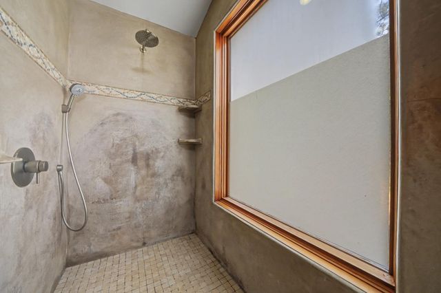 2863 April Ln, Mokelumne Hill, CA 95232