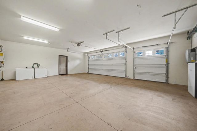 2863 April Ln, Mokelumne Hill, CA 95232