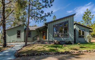 2863 April Ln, Mokelumne Hill, CA 95232