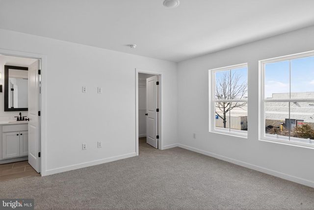306 CLEMENT LOOP, Salisbury, MD 21804