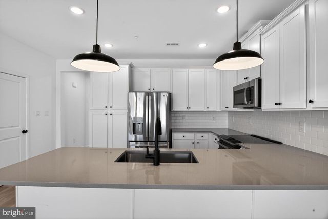 306 CLEMENT LOOP, Salisbury, MD 21804