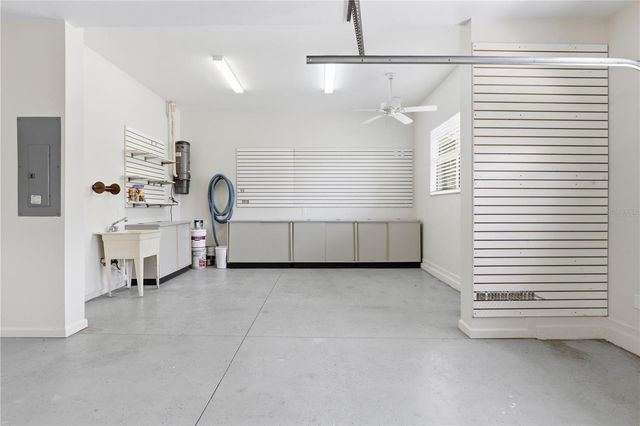 8963 SW 80TH AVENUE, Gainesville, FL 32608