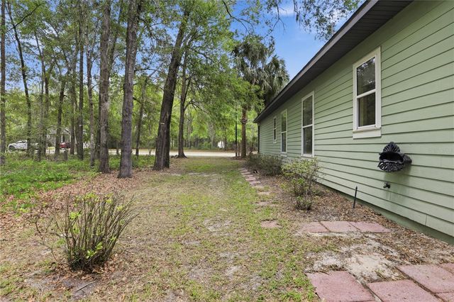 8963 SW 80TH AVENUE, Gainesville, FL 32608