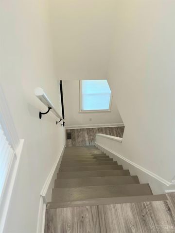 2863 Marshall Avenue, Cincinnati, OH 45225