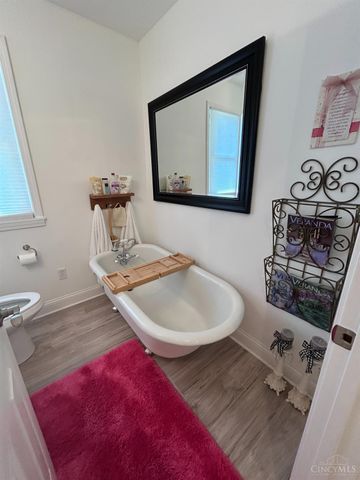 2863 Marshall Avenue, Cincinnati, OH 45225