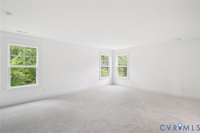 4013 Robins Ridge Dr, Moseley, VA 23120