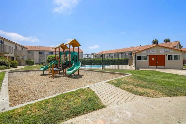 1551 Broadway 28, Chula Vista, CA 91911