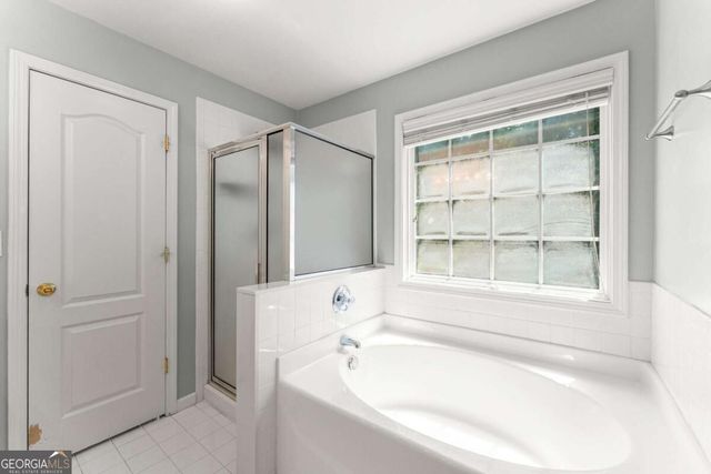446 Sandtrap Lane, Buford, GA 30518