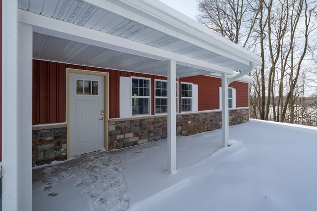 2824 E B Avenue, Cooper Twp, MI 49080