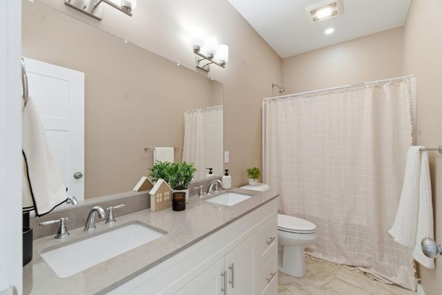 2824 E B Avenue, Cooper Twp, MI 49080