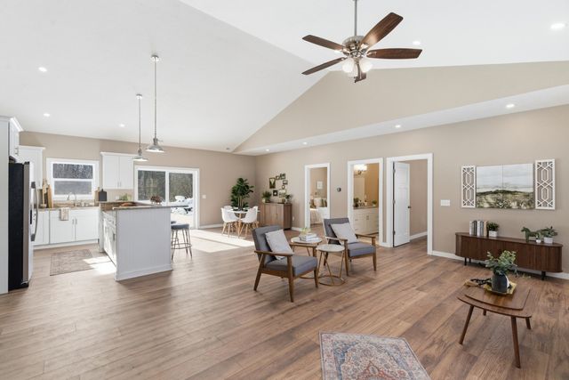 2824 E B Avenue, Cooper Twp, MI 49080