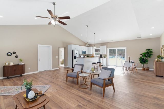 2824 E B Avenue, Cooper Twp, MI 49080