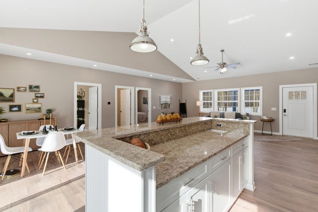 2824 E B Avenue, Cooper Twp, MI 49080