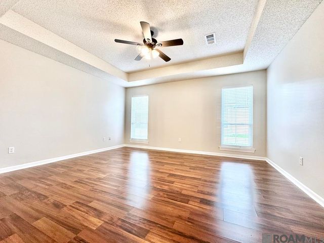 18440 Lakefield Ave, Baton Rouge, LA 70817