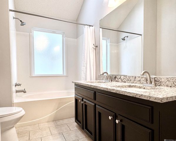 18440 Lakefield Ave, Baton Rouge, LA 70817