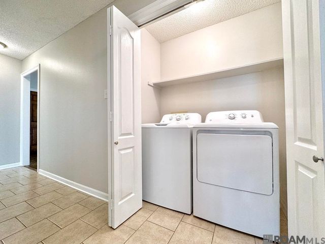 18440 Lakefield Ave, Baton Rouge, LA 70817