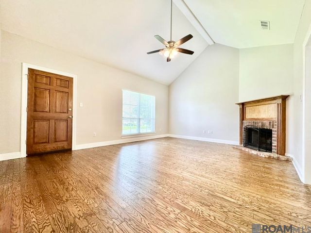 18440 Lakefield Ave, Baton Rouge, LA 70817