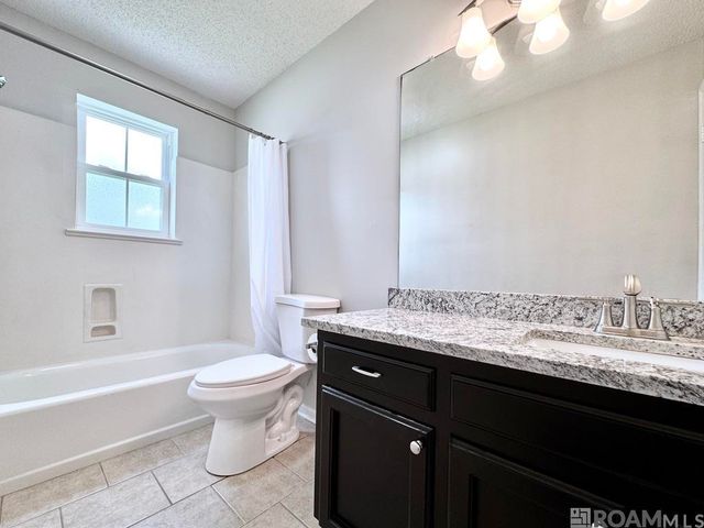 18440 Lakefield Ave, Baton Rouge, LA 70817