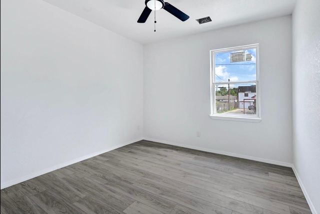 7939 Goode Street, Houston, TX 77012