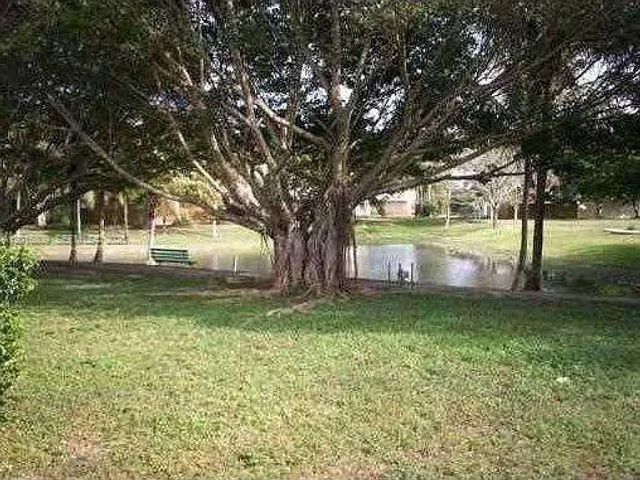 917 SW 8th Pl, Florida City, FL 33034