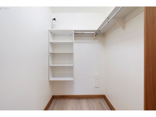 300 W 8TH St 220, Vancouver, WA 98660