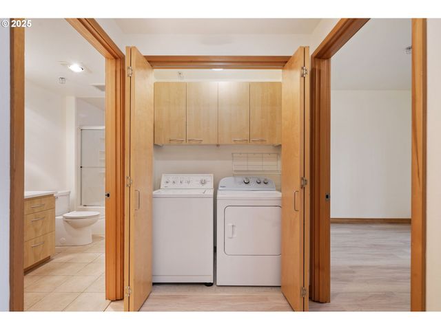 300 W 8TH St 220, Vancouver, WA 98660