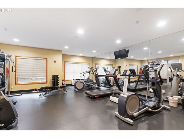 300 W 8TH St 220, Vancouver, WA 98660