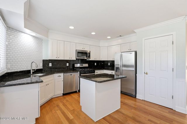 162 Impatiens Court 1602, Toms River, NJ 08753