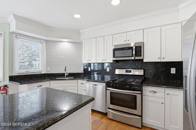 162 Impatiens Court 1602, Toms River, NJ 08753