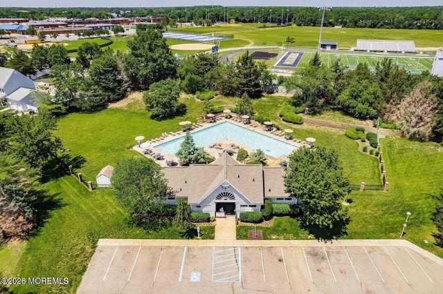 162 Impatiens Court 1602, Toms River, NJ 08753