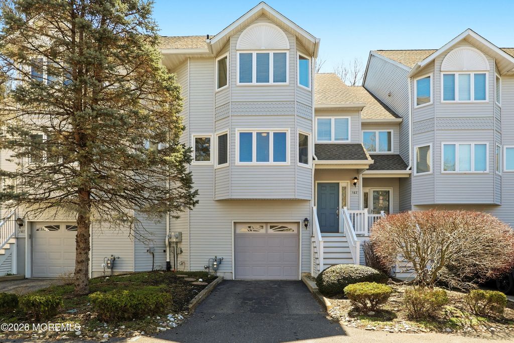162 Impatiens Court 1602, Toms River, NJ 08753