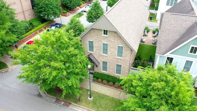 20 Daniels Dr, Franklin, TN 37064