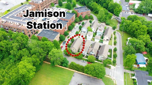 20 Daniels Dr, Franklin, TN 37064