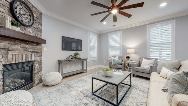 20 Daniels Dr, Franklin, TN 37064