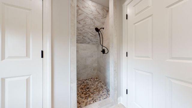 20 Daniels Dr, Franklin, TN 37064