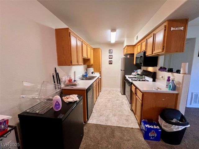 3318 North Decatur Boulevard 2013, Las Vegas, NV 89130