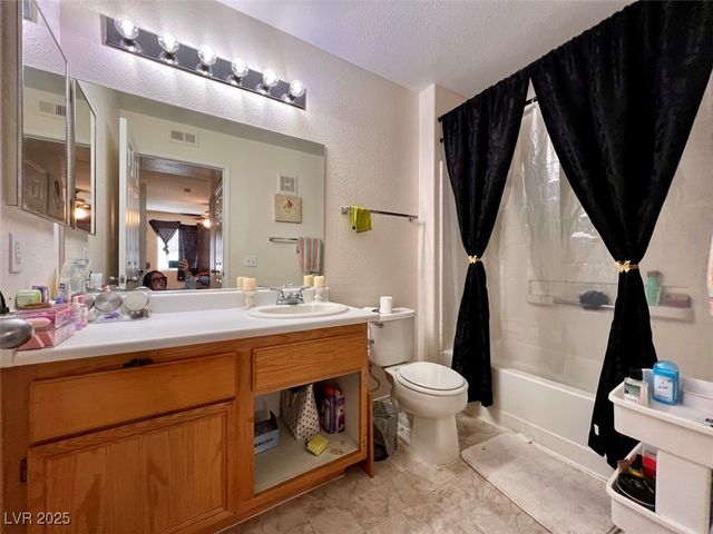 3318 North Decatur Boulevard 2013, Las Vegas, NV 89130