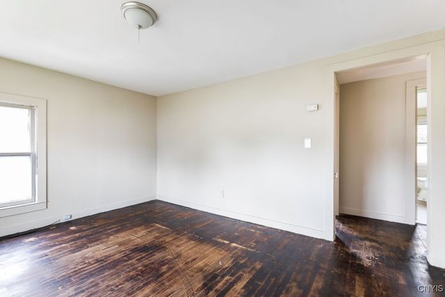 308 McCool Avenue, Dewitt, NY 13057