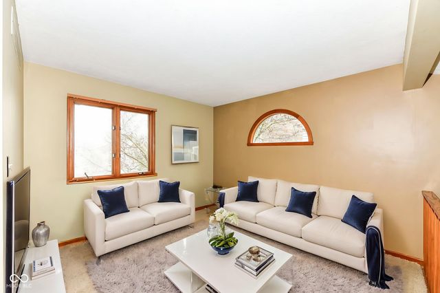 8188 Foxchase Circle, Indianapolis, IN 46256